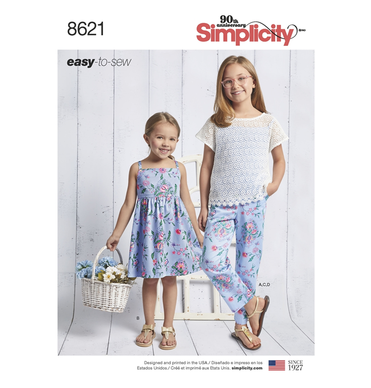 Simplicity 8621K5 - kjole, top, med 4 variationer.